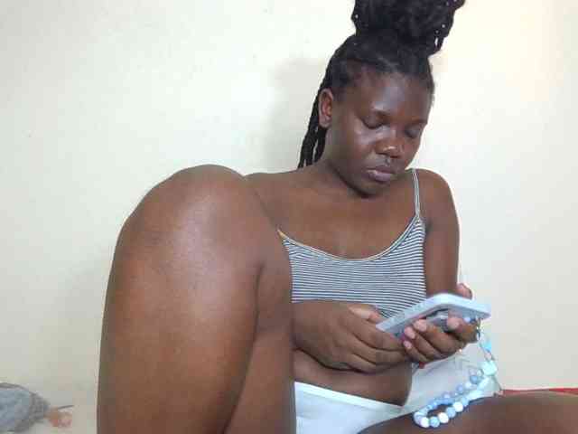Ebonysweetcandy webcam