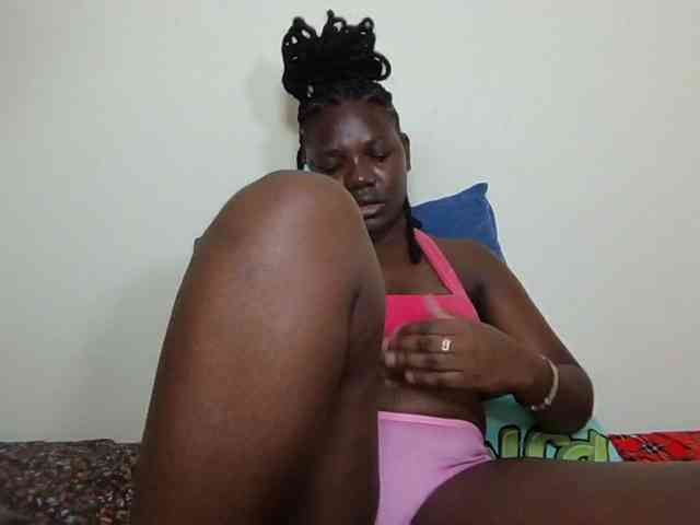 Ebonysweetcandy webcam