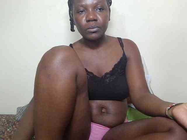 Ebonysweetcandy webcam