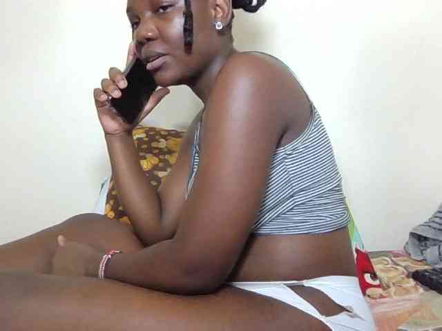 Ebonysweetcandy webcam