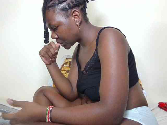 Ebonysweetcandy webcam