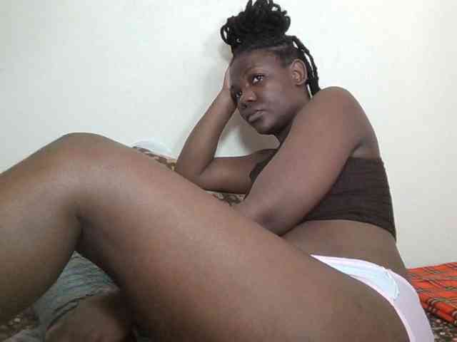 Ebonysweetcandy webcam