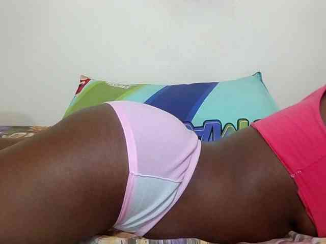 Ebonysweetcandy webcam