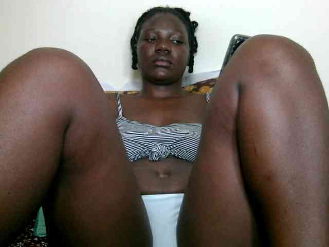 Ebonysweetcandy webcam