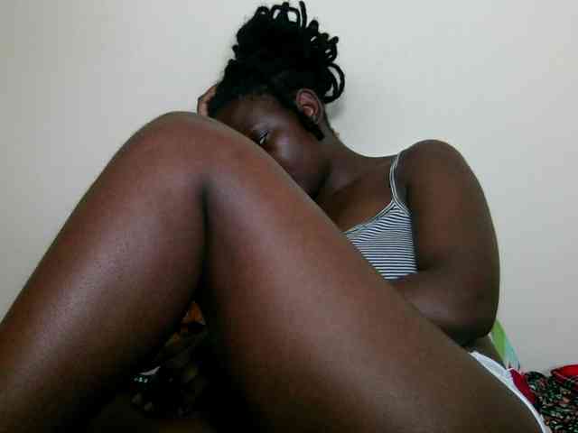 Ebonysweetcandy webcam