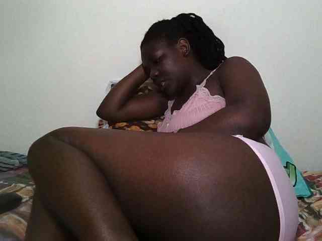 Ebonysweetcandy webcam