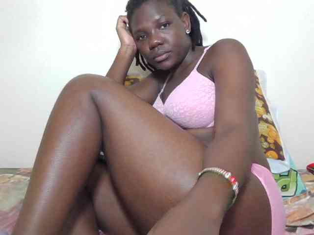 Ebonysweetcandy webcam