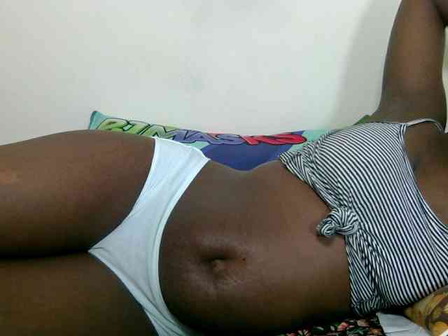 Ebonysweetcandy webcam