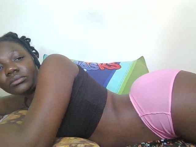 Ebonysweetcandy webcam