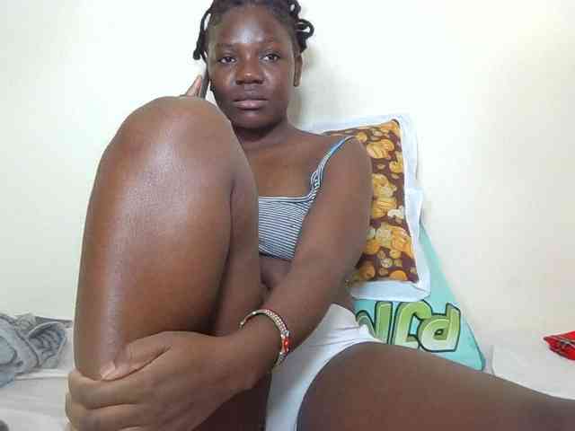 Ebonysweetcandy webcam