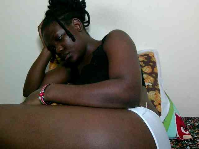 Ebonysweetcandy webcam