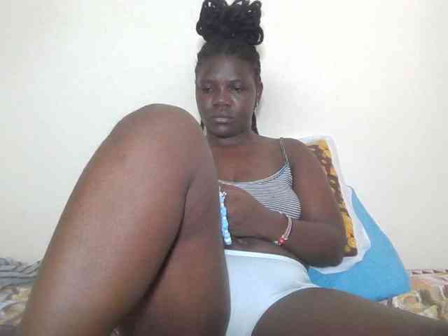 Ebonysweetcandy webcam