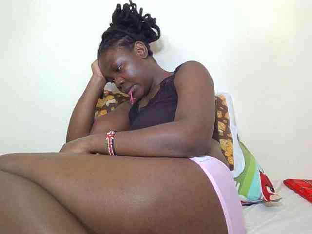 Ebonysweetcandy webcam
