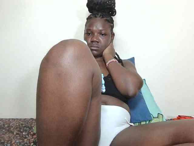 Ebonysweetcandy webcam