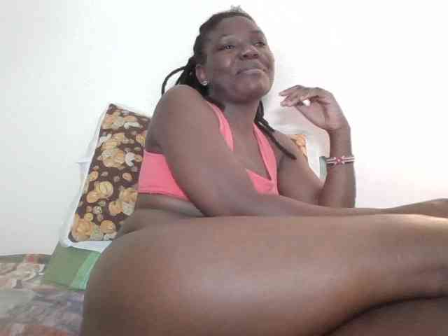 Ebonysweetcandy webcam