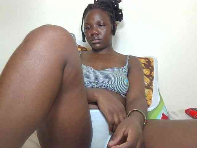 Ebonysweetcandy webcam