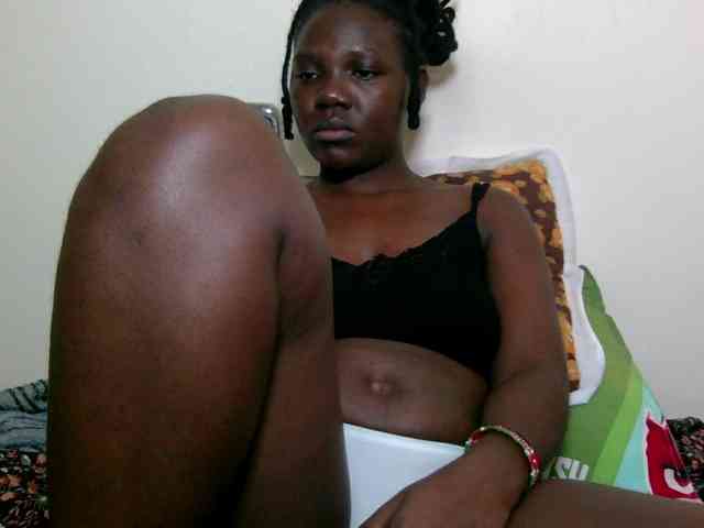Ebonysweetcandy webcam
