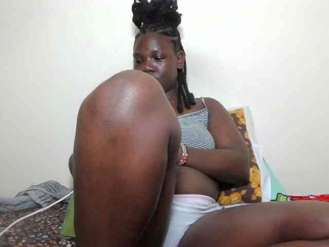 Ebonysweetcandy webcam