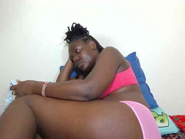 Ebonysweetcandy webcam