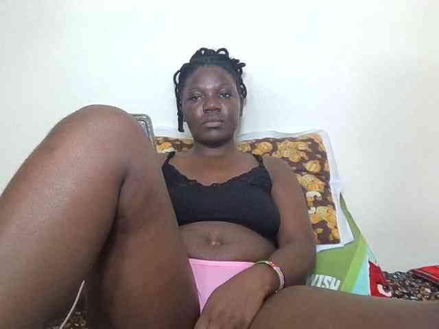Ebonysweetcandy webcam