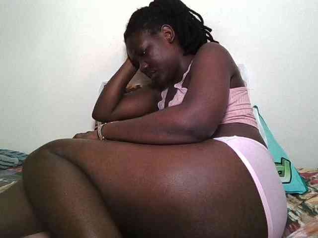 Ebonysweetcandy webcam