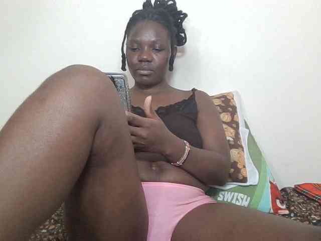 Ebonysweetcandy webcam