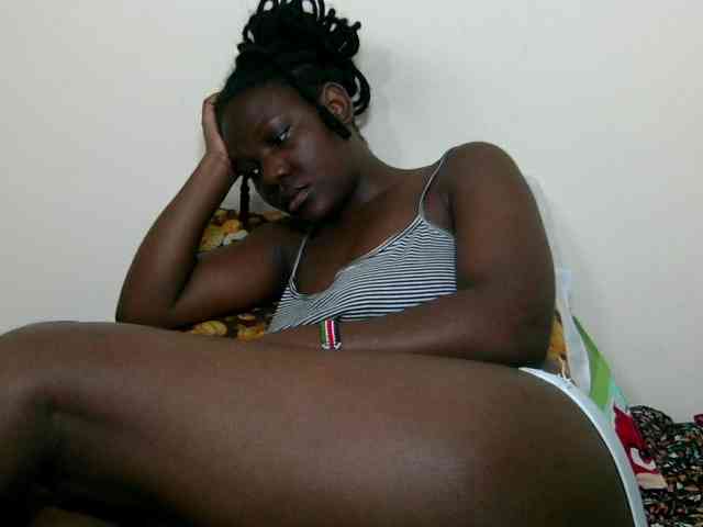 Ebonysweetcandy webcam