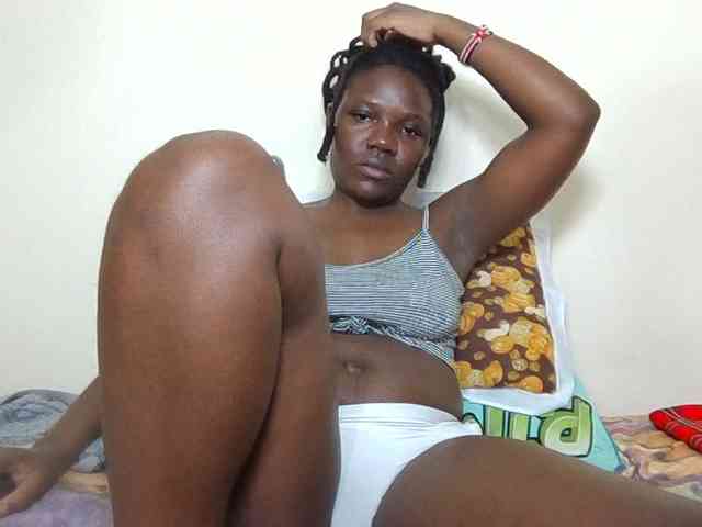 Ebonysweetcandy webcam