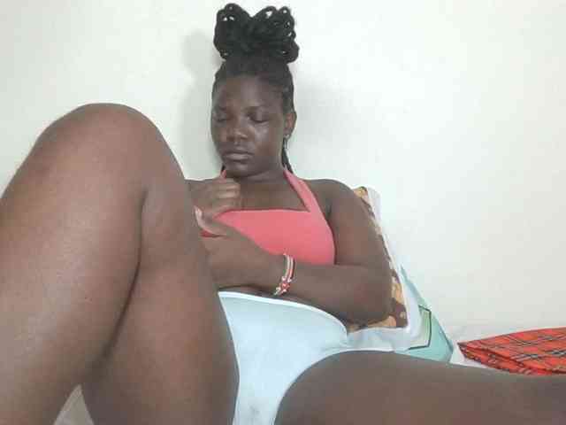 Ebonysweetcandy webcam