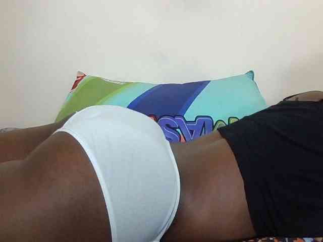 Ebonysweetcandy webcam