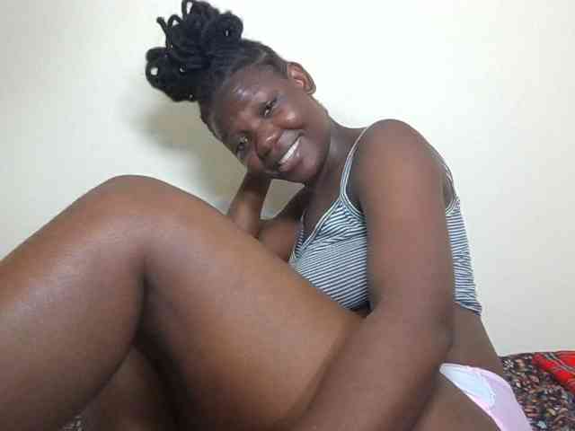 Ebonysweetcandy webcam
