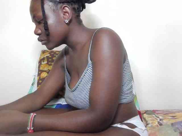 Ebonysweetcandy webcam