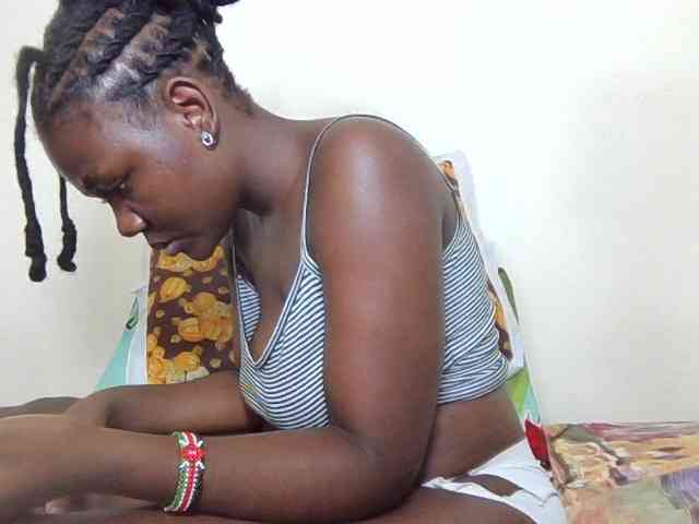 Ebonysweetcandy webcam