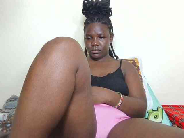 Modella: Ebonysweetcandy