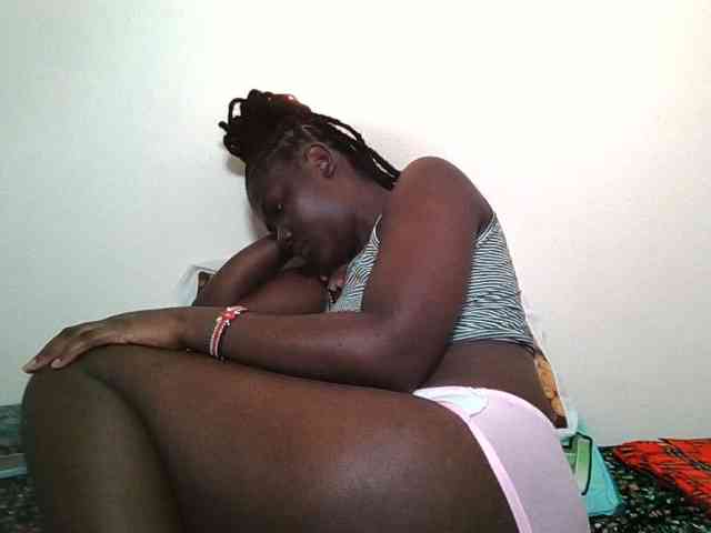 Ebonysweetcandy webcam