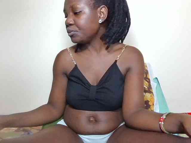Ebonysweetcandy webcam