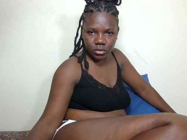 Ebonysweetcandy webcam