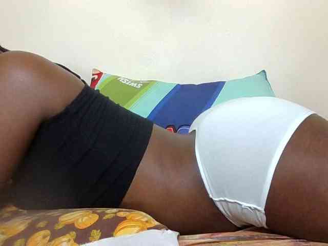 Ebonysweetcandy webcam