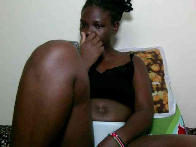 Ebonysweetcandy webcam
