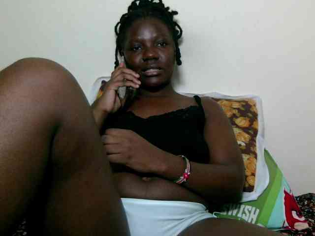 Ebonysweetcandy webcam