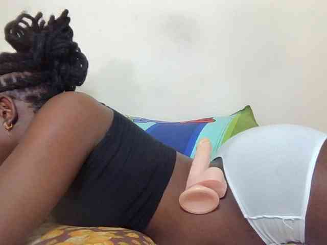 Ebonysweetcandy webcam
