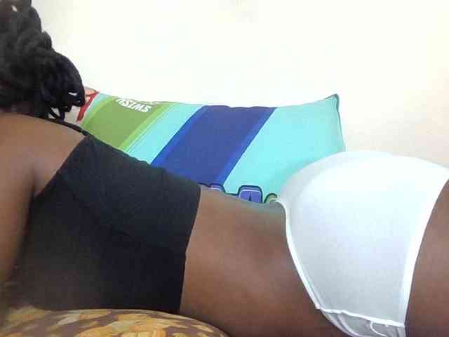 Ebonysweetcandy webcam