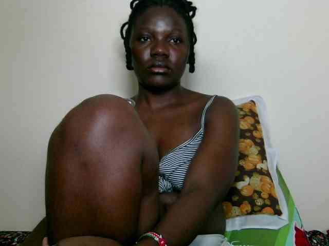 Ebonysweetcandy webcam