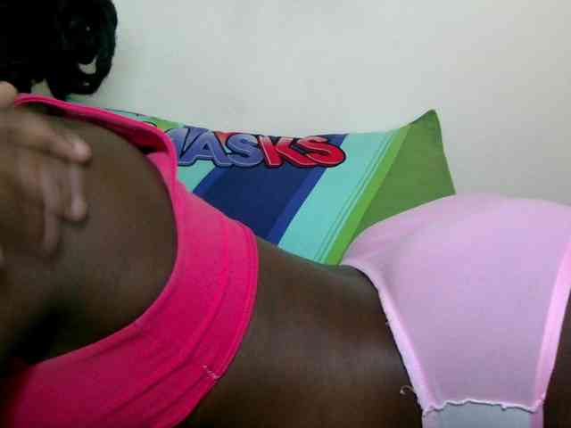 Ebonysweetcandy webcam