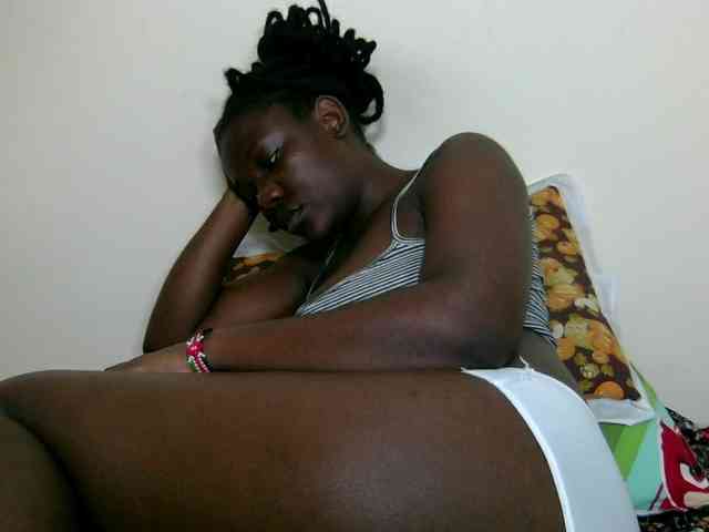 Ebonysweetcandy webcam