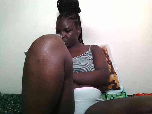 Ebonysweetcandy webcam