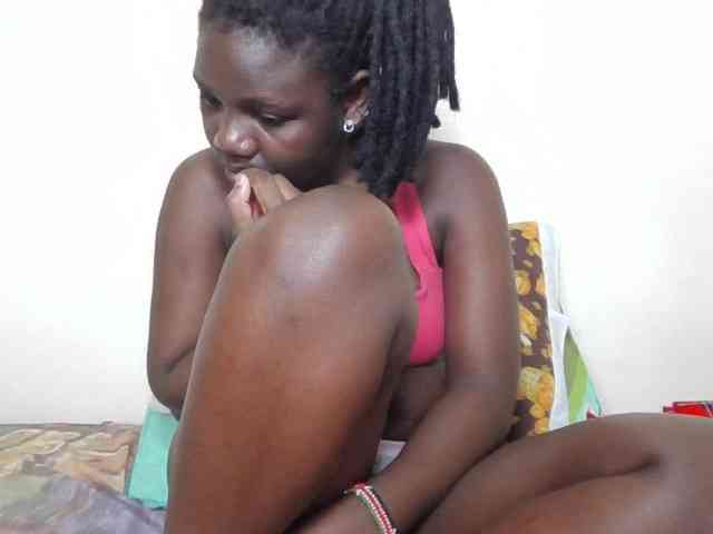 Ebonysweetcandy webcam