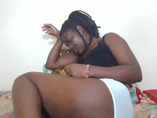 Ebonysweetcandy webcam