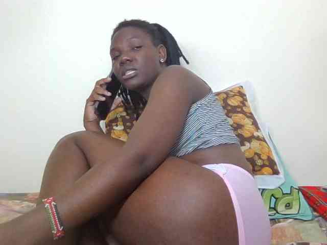 Ebonysweetcandy webcam