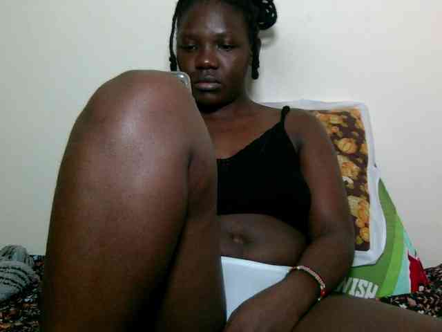 Ebonysweetcandy webcam